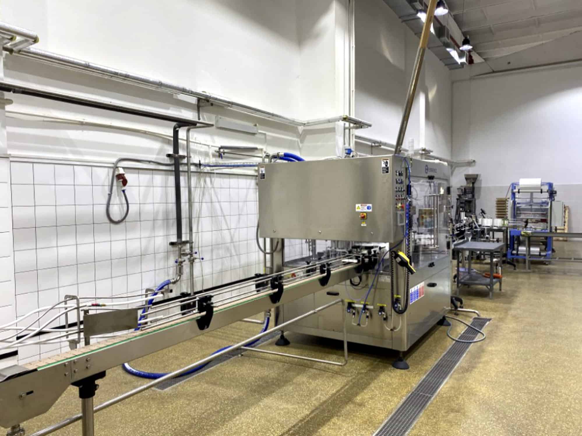 منظر جانبي لفيريرو - 