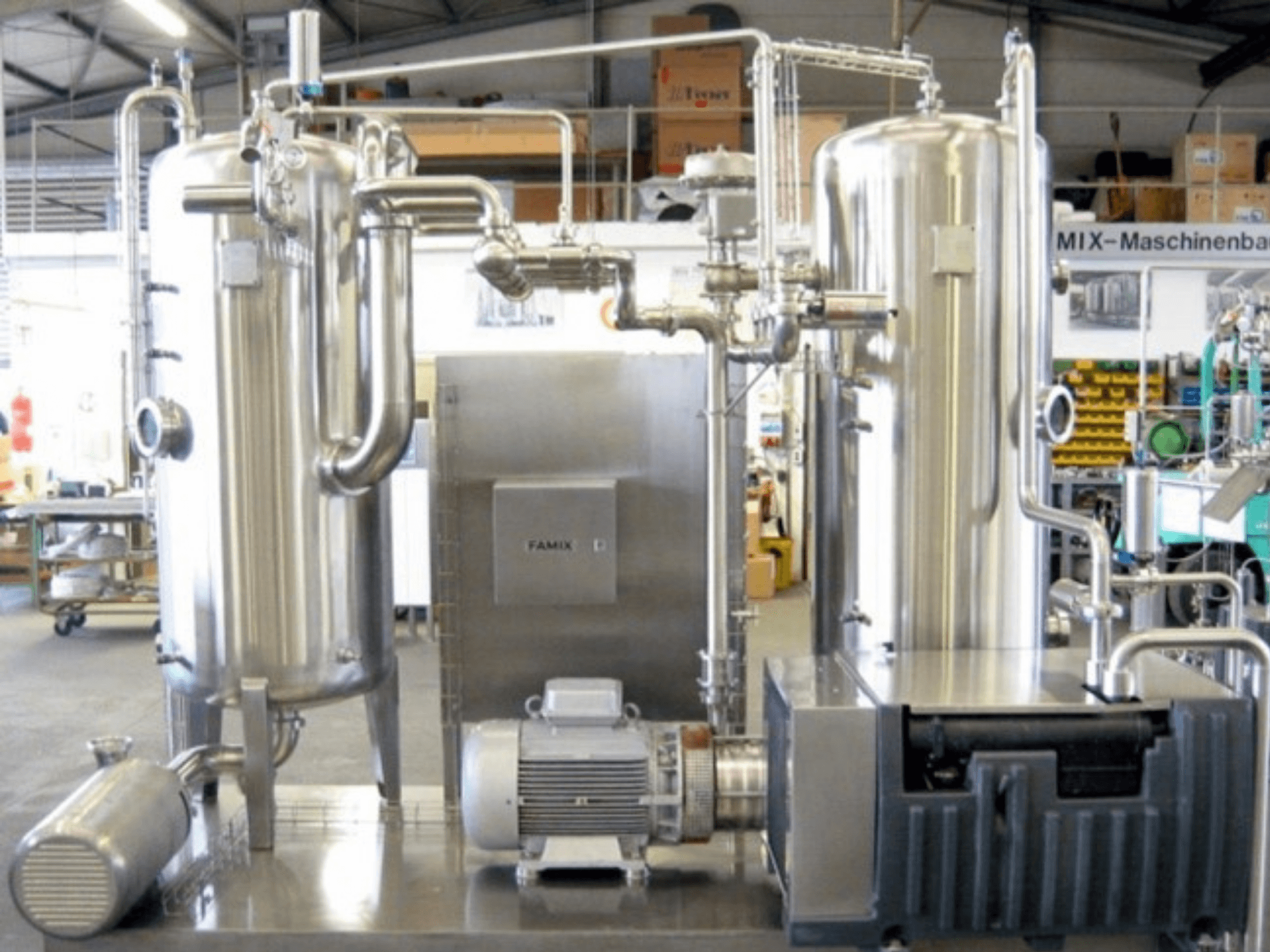 منظر خلفي لـ FAMIX FAMIX 50,000 