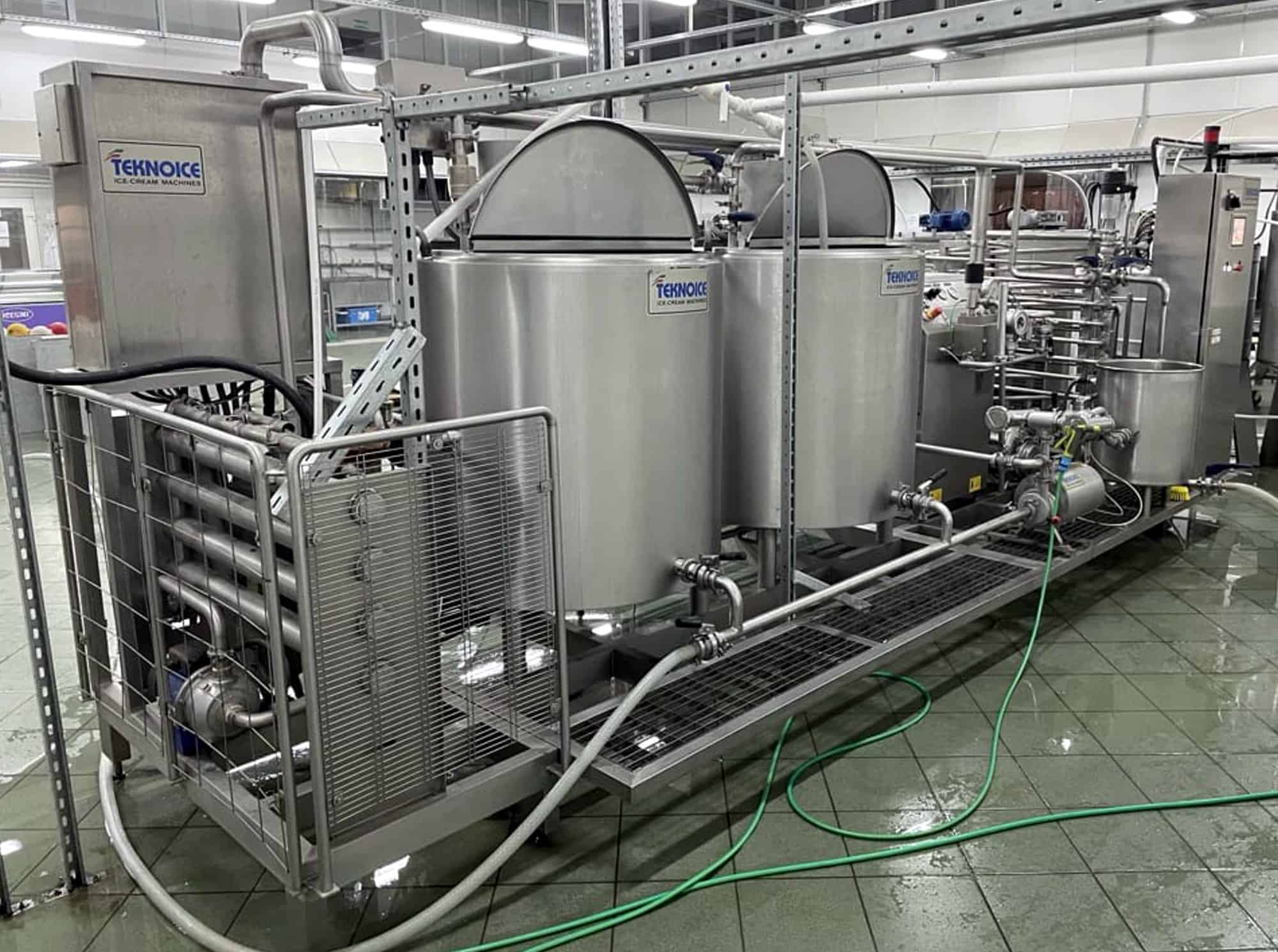 المنظر الأيسر من Teknoice HTST 600 