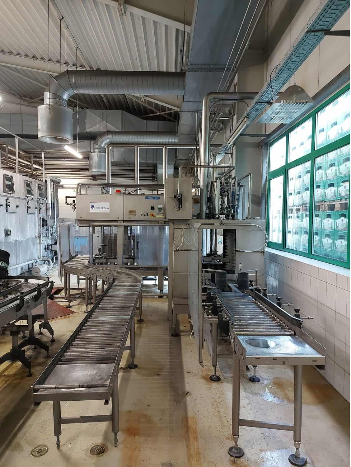 غرفة العمل في M+F KEG-Technik Minomat A 5/4 