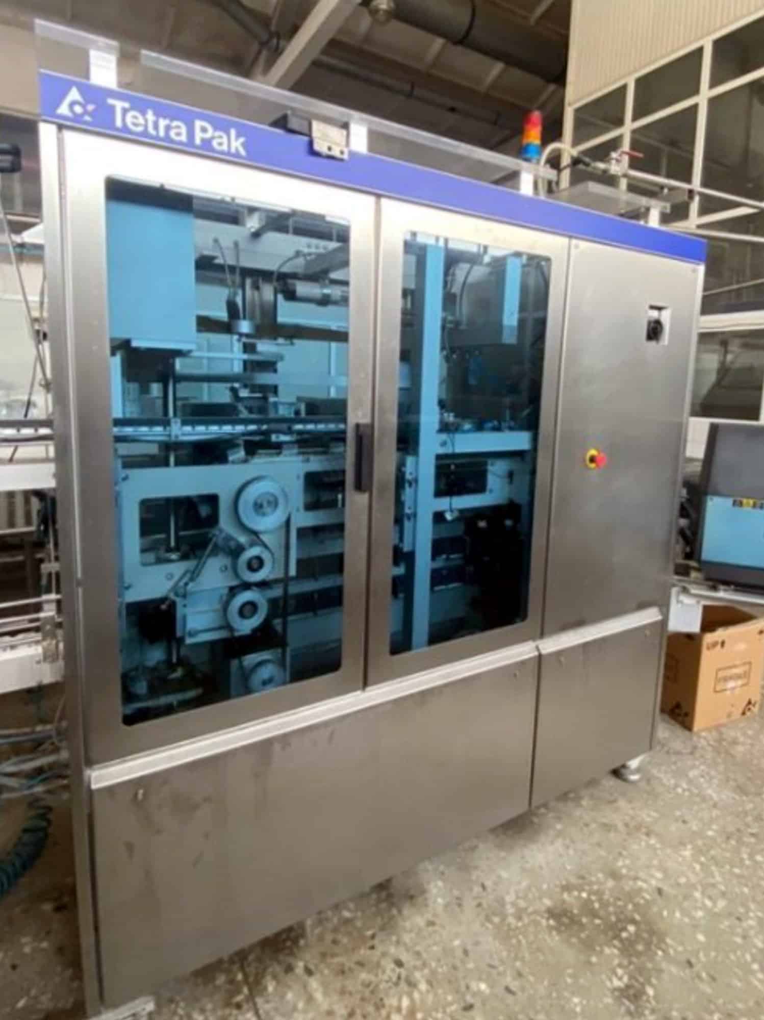 المنظر الأيسر من Tetra Pak TBA 8-1000 SQ 