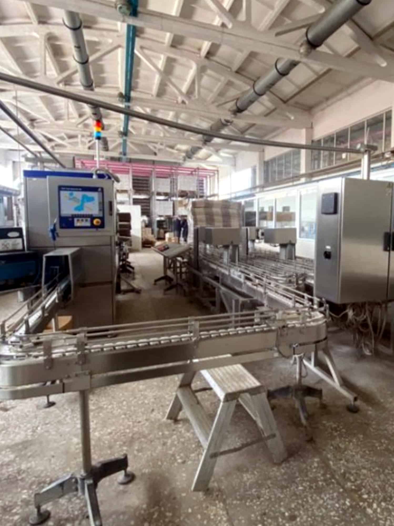 منظر أمامي ل Tetra Pak TBA 8-1000 SQ 