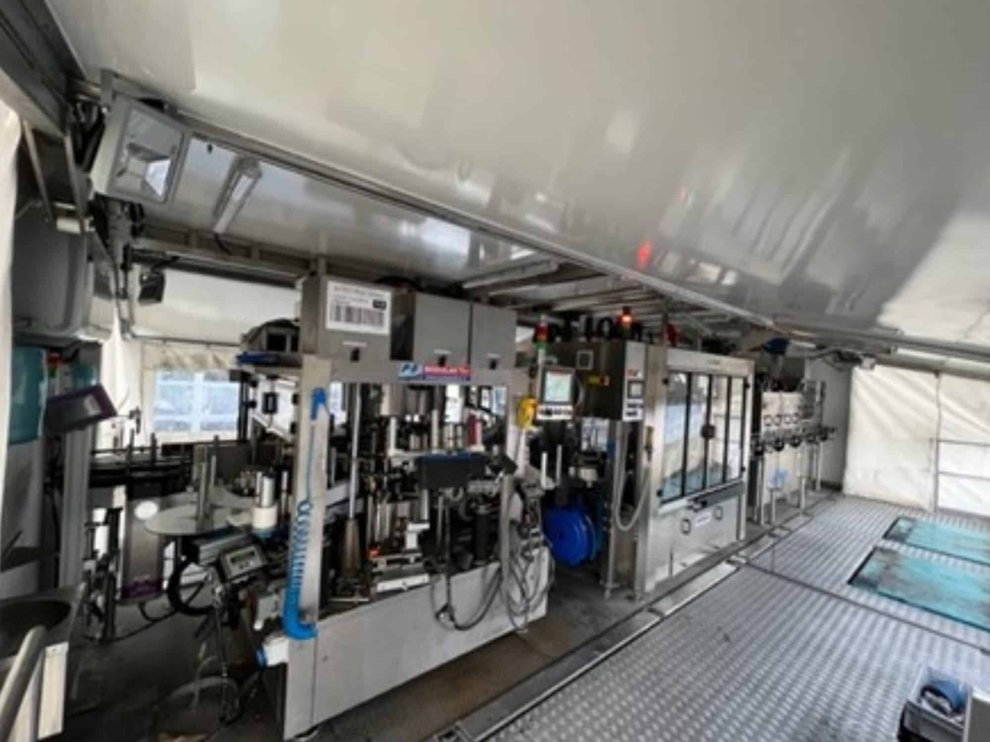 المنظر الأيسر لـ Stentz وNortan وغيرها LVS 4000 plus 